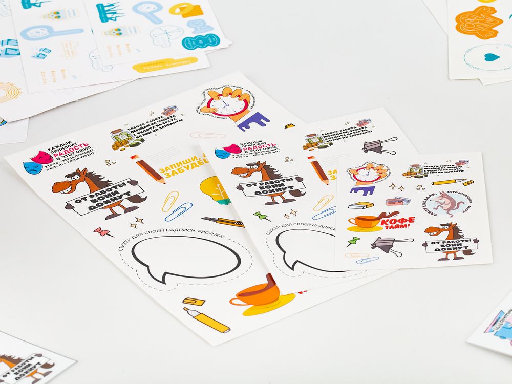 Наклейки бумажные Sticker Pack на заказ, L в Екатеринбурге